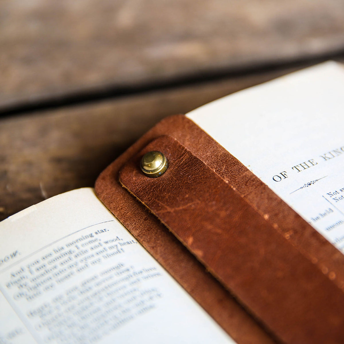 Personalized Fine Leather Double Bookmarks