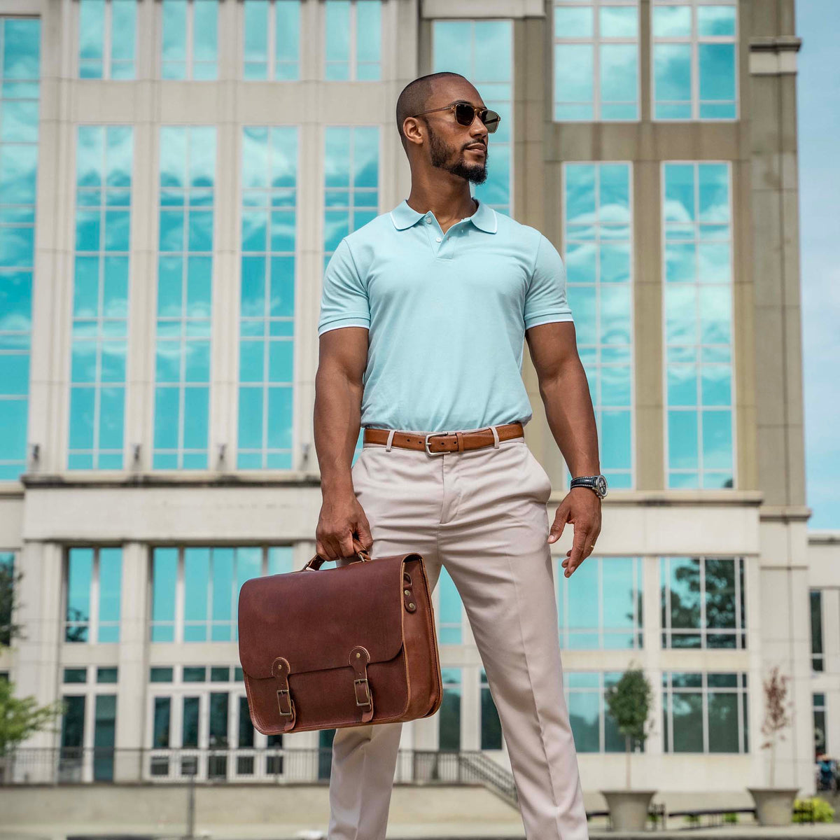The No. 1860 EXPRESS - Fine Leather Messenger Bag &amp; Mens Briefcase
