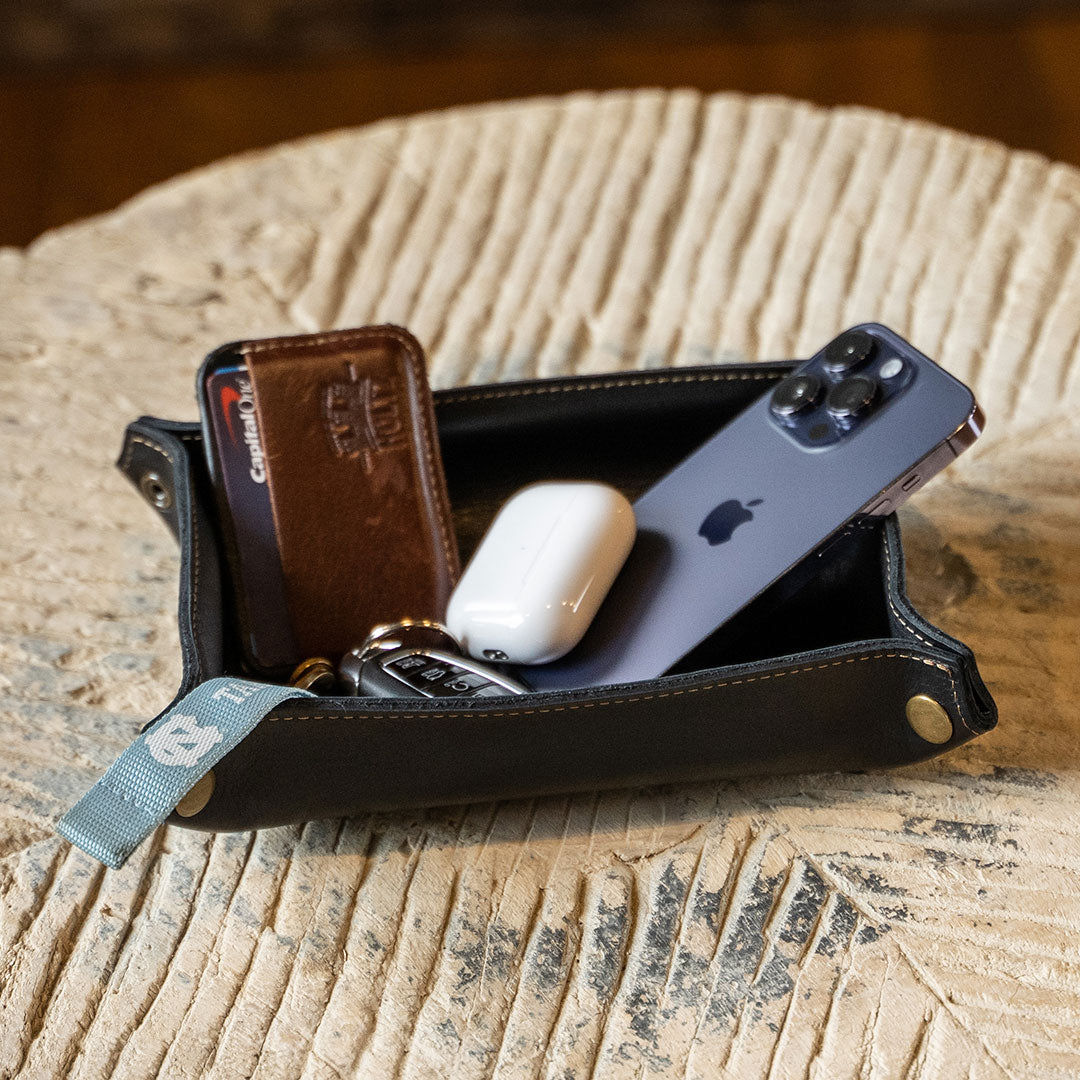 The Jetsetter - Personalized Full-Grain Leather Travel Caddy