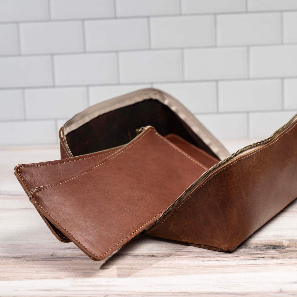 No. 307 Porter Dopp Kit – Full Grain Leather Toiletry Bag