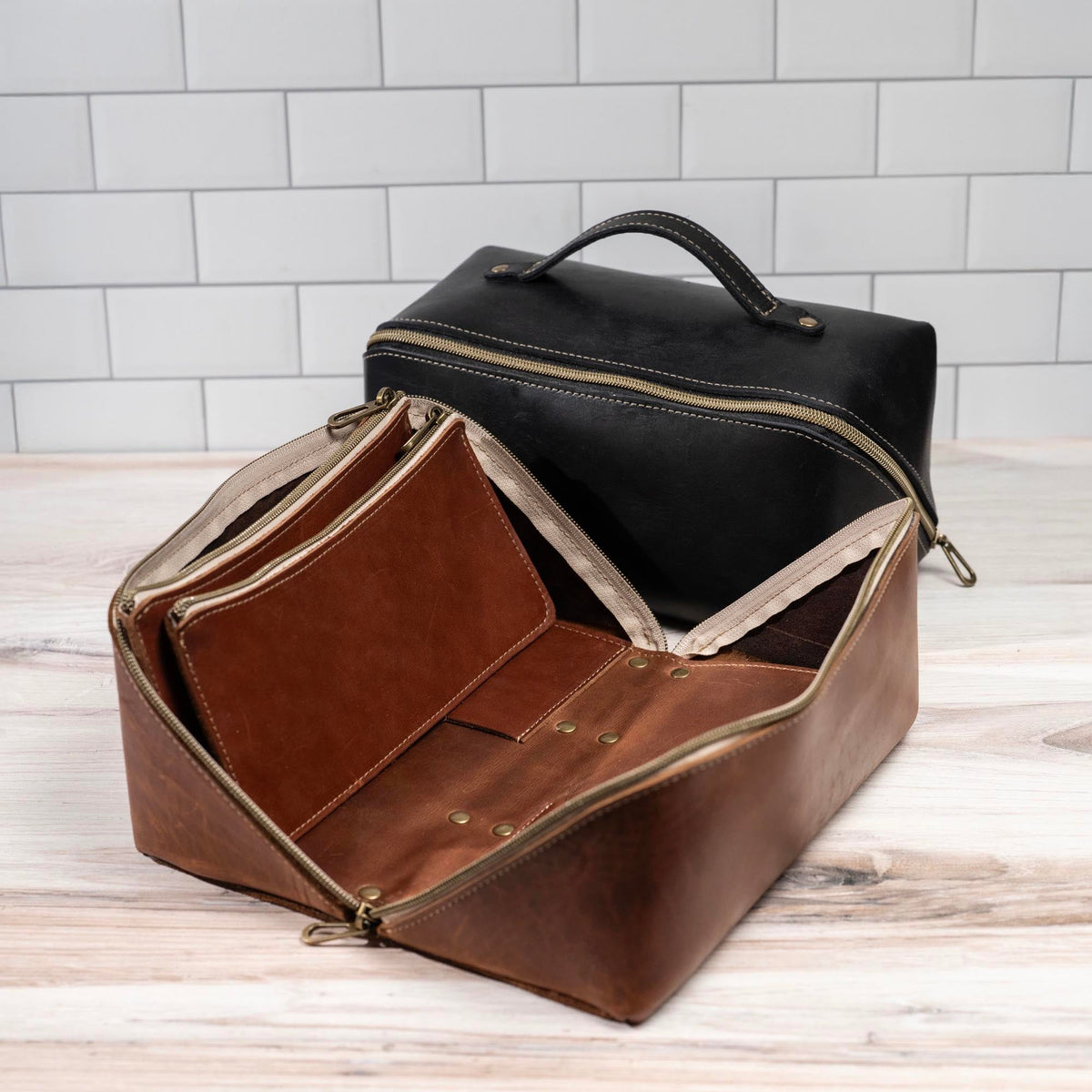 No. 307 Porter Dopp Kit – Full Grain Leather Toiletry Bag