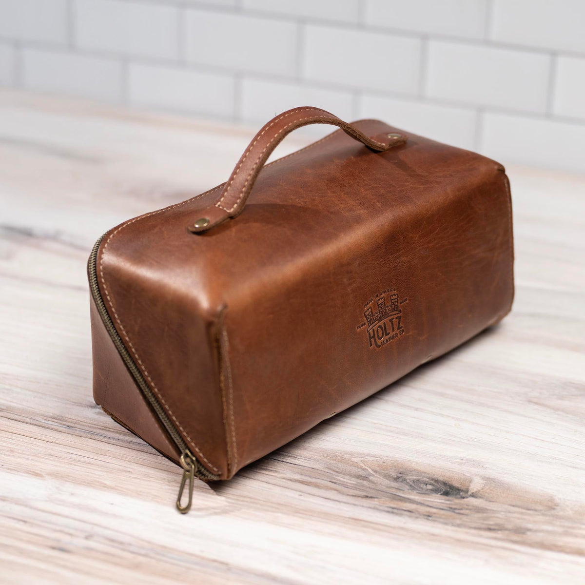 No. 307 Porter Dopp Kit – Full Grain Leather Toiletry Bag