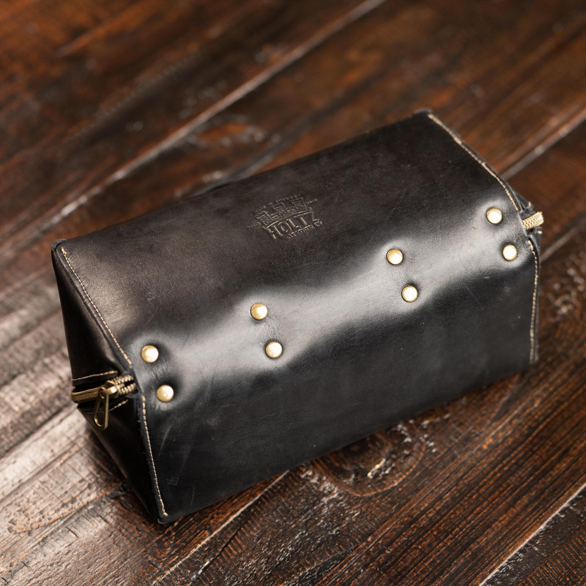 No. 307 Porter Dopp Kit – Full Grain Leather Toiletry Bag