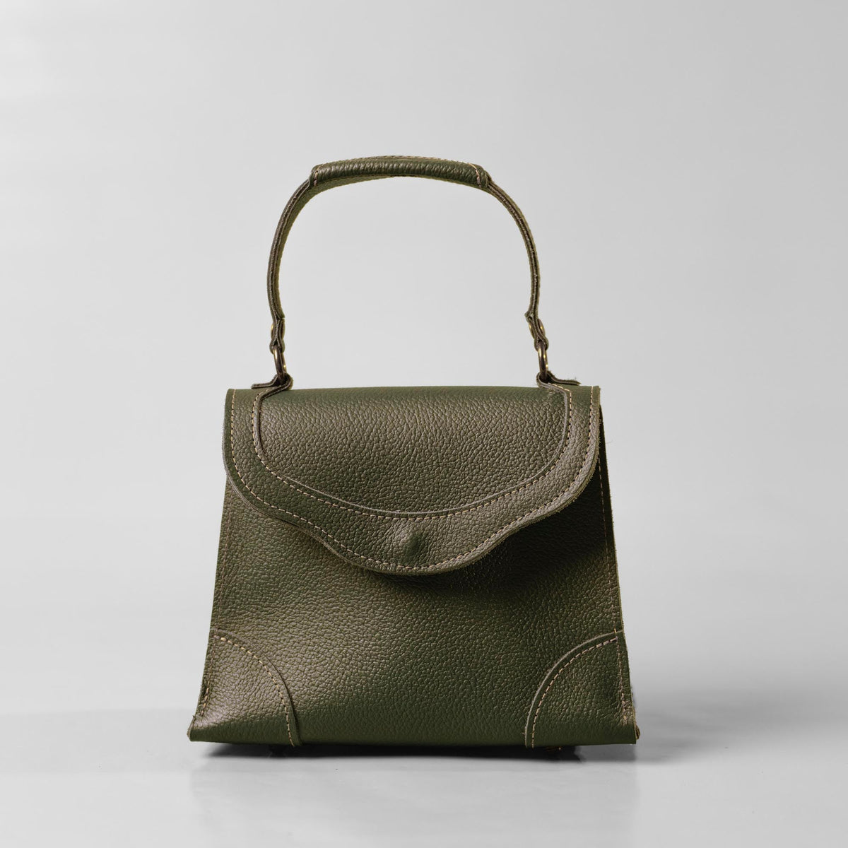 The Aly Fine Leather Women's Petite Purse