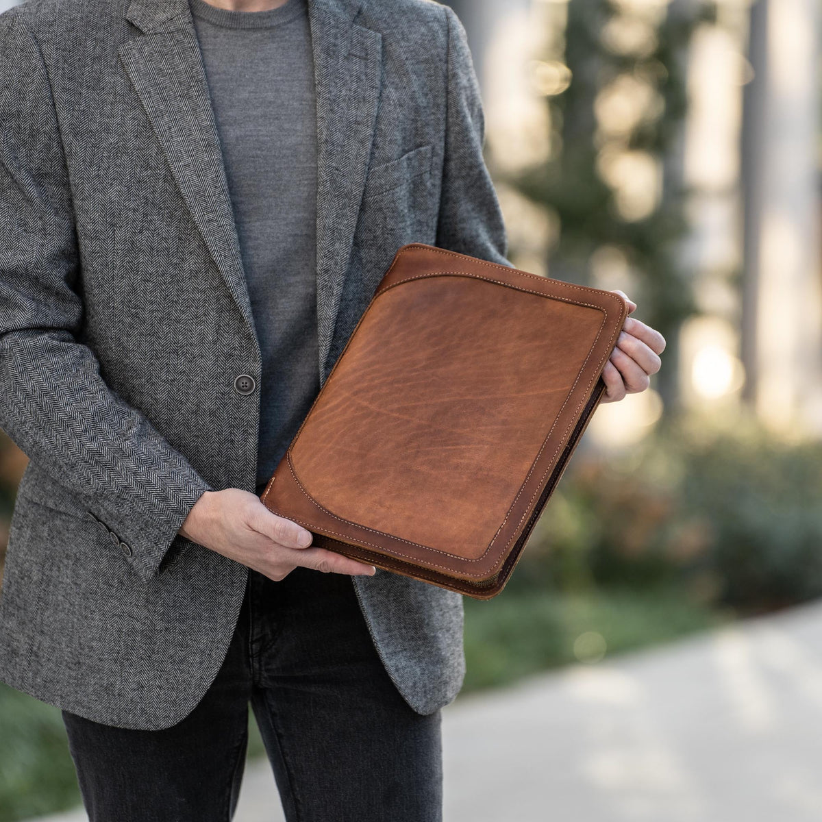 The Carnegie Fine Leather Zippered Portfolio Padfolio Laptop or iPad Case - with two Journals