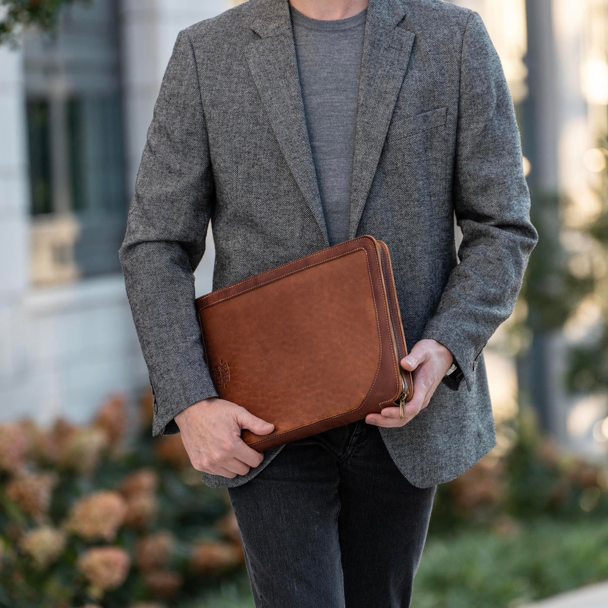 The Carnegie Fine Leather Zippered Portfolio Padfolio Laptop or iPad Case - with two Journals