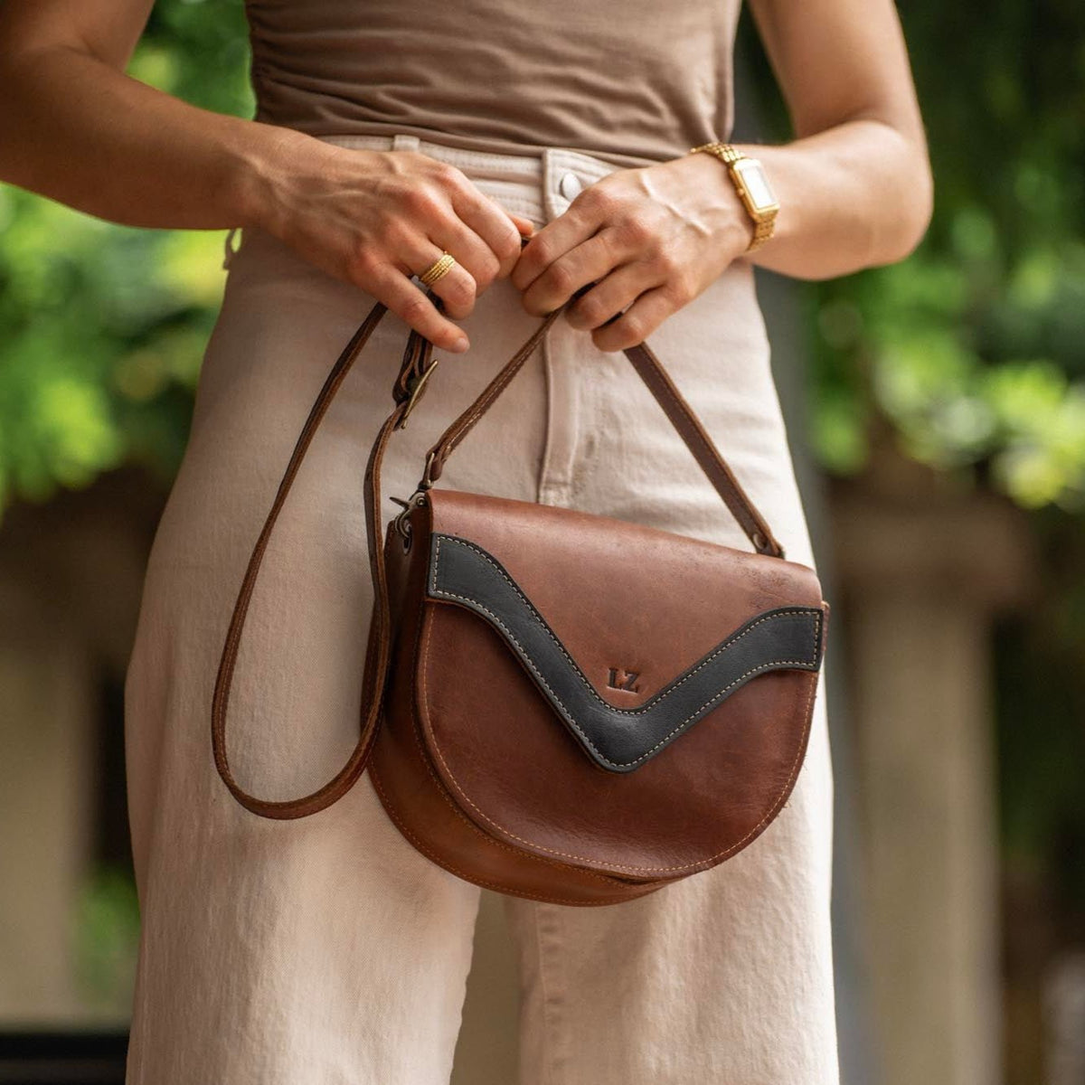 The Evelyn Fine Leather Double Compartment Crossbody Purse